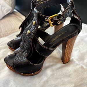 Louis Vuitton Black and Brown Leather Heels